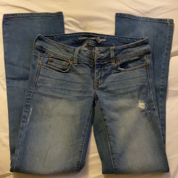 American Eagle Jeans - Picture 2 of 4